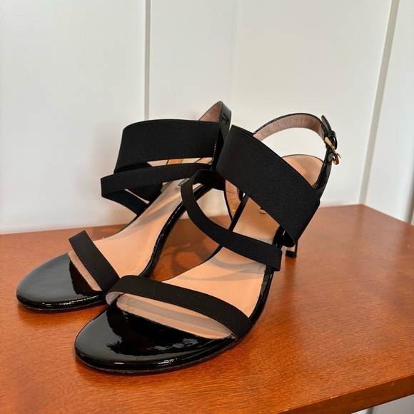 Stuart Weitzman Shoes - Stuart Weitzman Adrienne black heels- size 10
